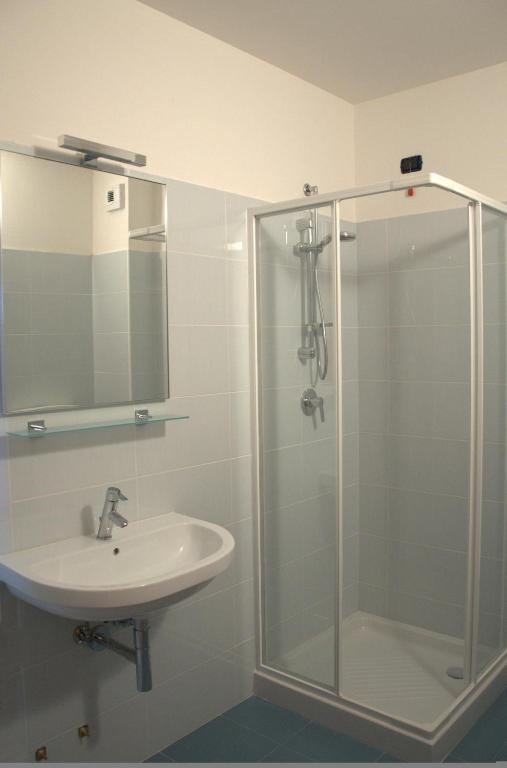 Triple Room,11552487:JPEG